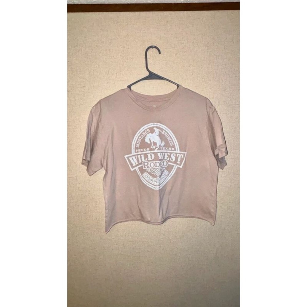 Cropped Wild West Rodeo T-Shirt